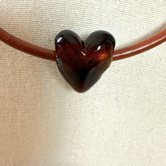 Free People Under the Sea Collar NWT Choker Glass Heart Pendant Bohemian Neutral - Picture 9 of 10